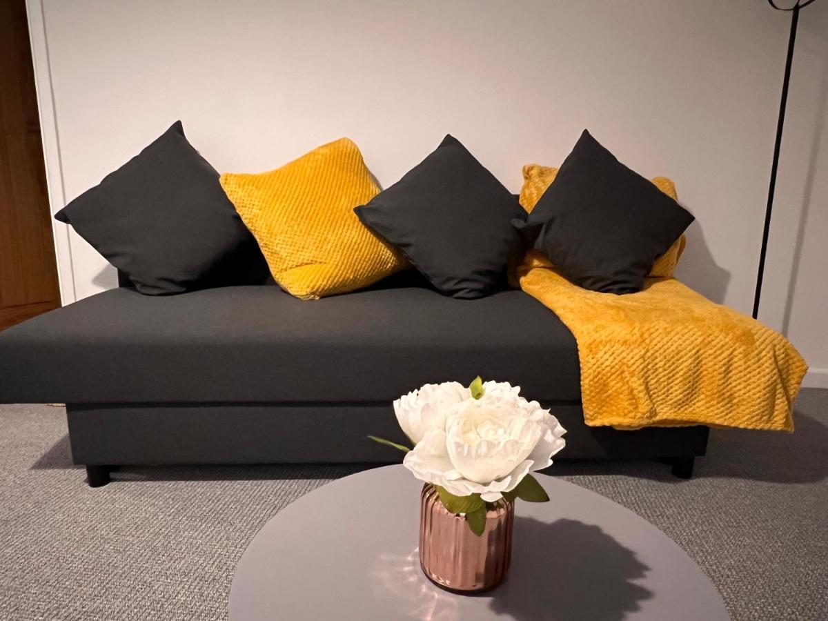 Appartamento Superb Modern Flat In Northampton, Parking &Ev Esterno foto